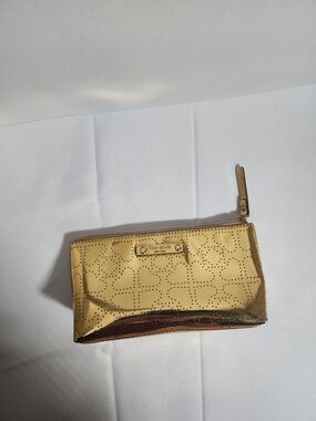 Kate Spade New York Little Shiloh Metro Spade cosmetic bag in gold shimmer